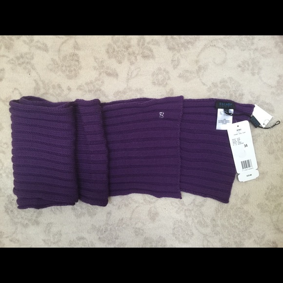 Escada Accessories - Purple Escada Chunk Scarf. Brand new.